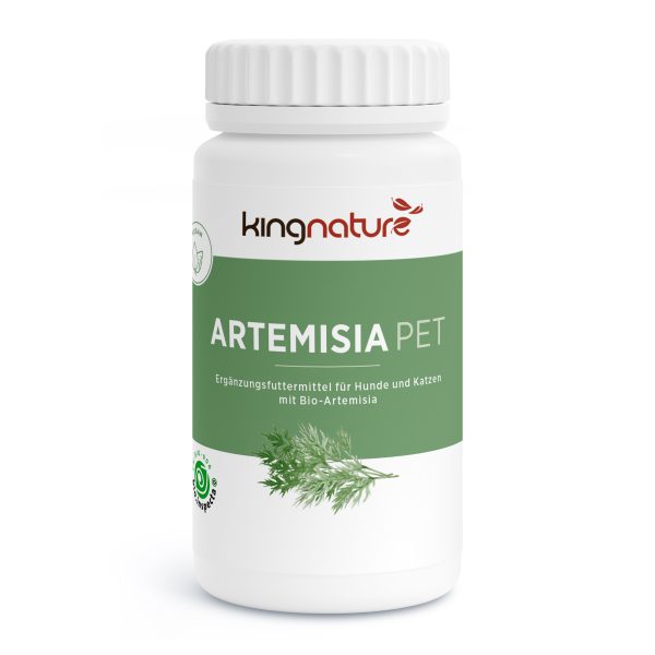 Eine weiße Flasche mit der Aufschrift kingnature ARTEMISIA PET und einer Illustration von grünen Artemisia-Blättern, konzipiert als Nahrungsergänzung aus der Schweiz für Hunde und Katzen. Das Etikett zeigt Zertifizierungen und tierfreundliche Symbole.
