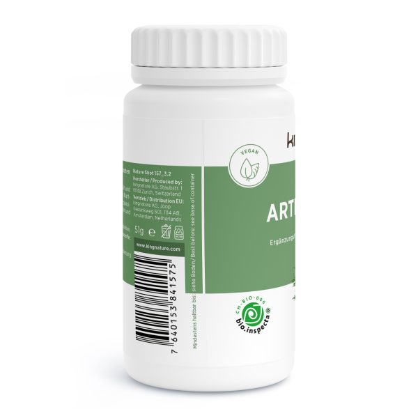 Eine weiße Plastikflasche mit grünem Etikett mit Vegan-Symbol, Barcode und deutschem Text. Das Etikett zeigt Zertifizierungslogos und Produktdetails. Der gerippte Verschluss ist weiß.