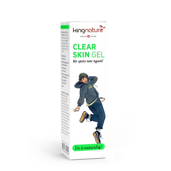 ClearSkinGel_Box_Front_WhiteBG Eine weiße Packung Kingnature Clear Skin Gel zeigt eine tanzende Person in Freizeitkleidung. Die Verpackung ziert die Aufschrift „Clear Skin Gel“, „Nie wieder Pickel!“ und „Natürlich!“. Das Swiss Made-Logo steht für vertrauenswürdige Qualität.