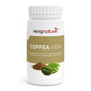 Eine weiße Flasche mit der Aufschrift „kingnature COFFEA VIDA“ zeigt Abbildungen von grünen Kaffeebohnen und braunem Pulver. Das Etikett hebt Grünkaffeeextrakt, Pulver und L-Carnitin als Nahrungsergänzungsmittel hervor.