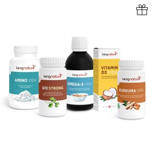 Hirnpaket_professional Fünf Nahrungsergänzungsmittel von Kingnature aus der Reihe Hirnpaket Professional - Amino Vida, Q10 Strong, Omega-3 Vida, Vitamin D3 Vida und Kurkuma Vida - sind in einer Reihe vor einem weißen Hintergrund angeordnet.