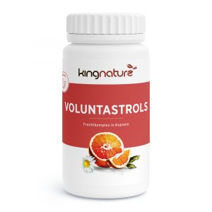 Eine weiße Flasche mit der Aufschrift „Voluntastrols®“ von kingnature, auf der Abbildungen von Zitrusfruchtscheiben und einer Kamillenblüte vor einem leuchtend roten Hintergrund zu sehen sind.