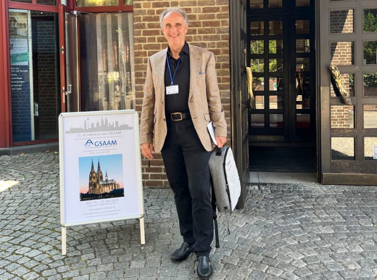 Dr. med. Achim Refisch am GSAMM-Kongress in Köln
